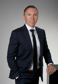 Prof. dr hab. Szymon Zubek